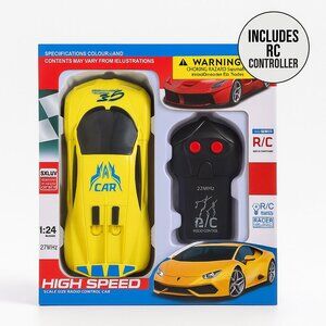 1:24 Scale High Speed Yellow RC Sports Car with Remote Control – 27MHz Radio Con